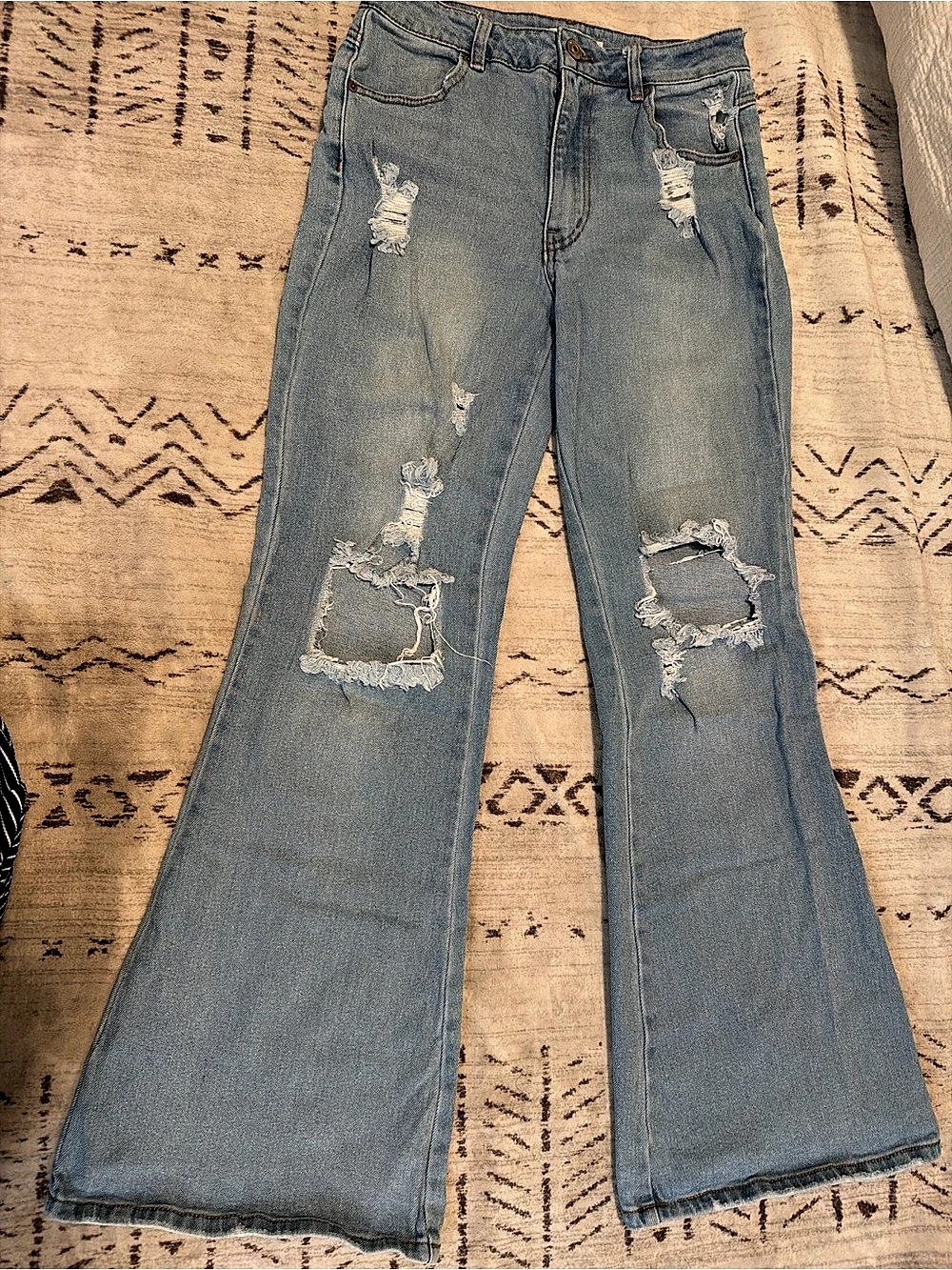 Kancan Distressed Flare Jeans in Blue